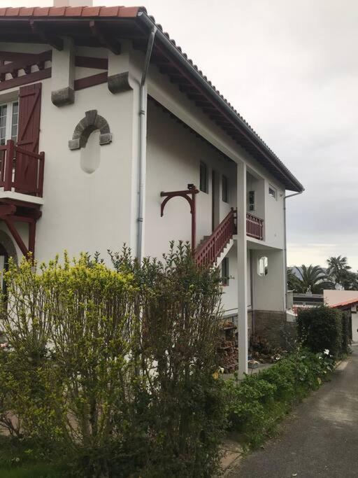 Bel Appartement Avec Vue Hendaye Luaran gambar