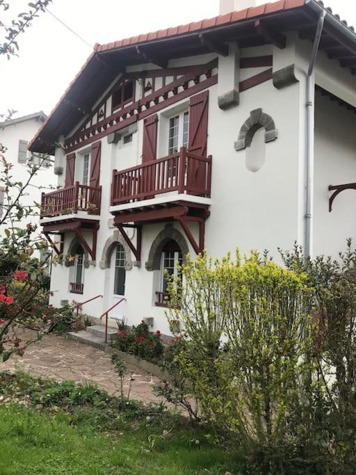 Bel Appartement Avec Vue Hendaye Luaran gambar